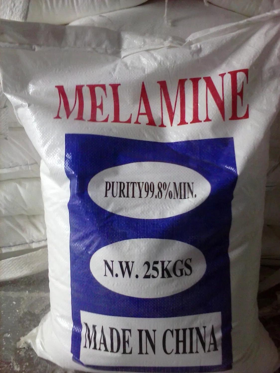 Prix ​​du fabricant Golden Elephant matière première chimique poudre blanche poudre de mélamine pureté 99,8% pour contreplaqué panneau MDF